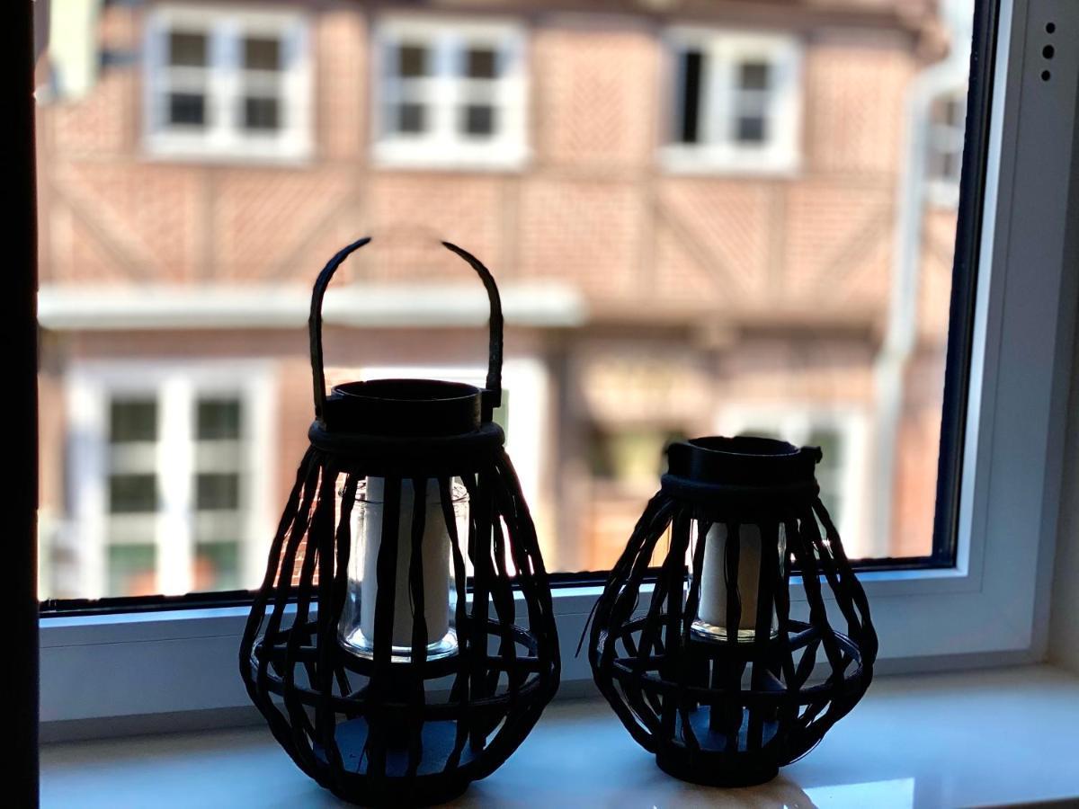Schoene Ferienwohnungen Teilweise Mit Dachterrasse Im Herzen Von Itzehoe Exterior photo